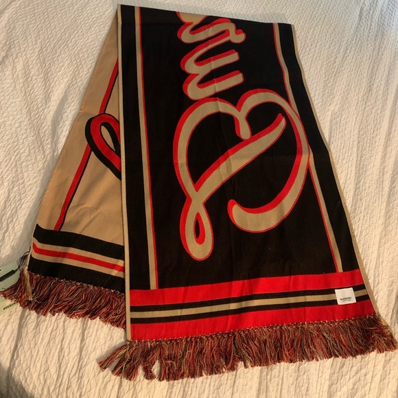 BURBERRY-Script Football Scarf - Picture 4 of 4